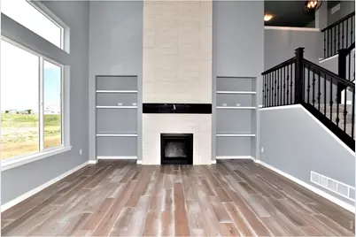 1141 Crown Sparrow St, Johnstown, CO 80534 - Photo 4