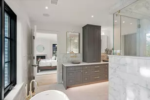 888 S Franklin St, Denver, CO 80209 - Photo 18
