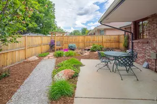1611 Sunset St, Longmont, CO 80501 - Photo 8