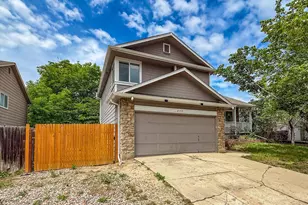 2155 Stuart St, Longmont, CO 80501 - Photo 2