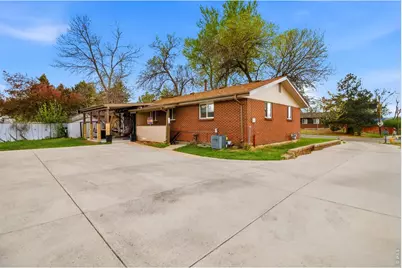6130 S Pennsylvania St, Centennial, CO 80121 - Photo 36