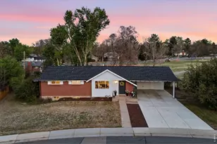 3148 E Maplewood Ave E, Centennial, CO 80121 - Photo 1