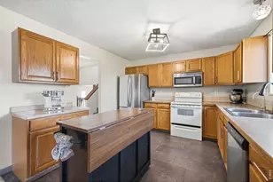 727 41st Ave Ct, Greeley, CO 80634 - Photo 10