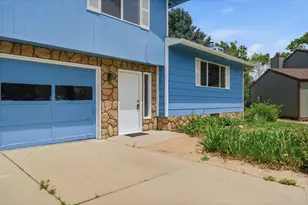 727 41st Ave Ct, Greeley, CO 80634 - Photo 2