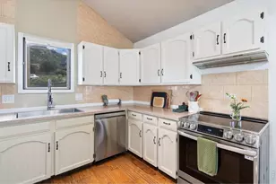 4916 Overhill Dr, Fort Collins, CO 80526 - Photo 8