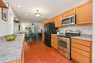 640 Albany Ave, Loveland, CO 80537 - Photo 10