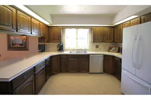 511 W Grant St, Haxtun, CO 80731 - Photo 14