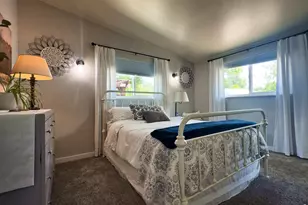 924 E Kelly Dr, Loveland, CO 80537 - Photo 10