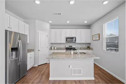 27074 E Archer Ave, Aurora, CO 80018 - Photo 8