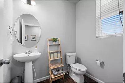 27074 E Archer Ave, Aurora, CO 80018 - Photo 18