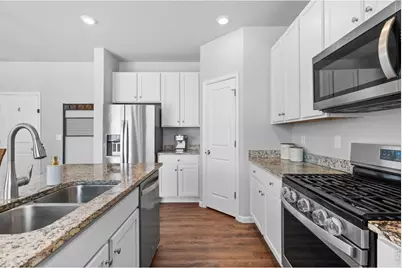 27074 E Archer Ave, Aurora, CO 80018 - Photo 12