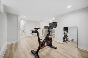 910 S Euclid Way, Denver, CO 80209 - Photo 32