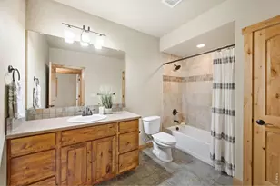 5506 Evangeline Dr, Windsor, CO 80550 - Photo 32