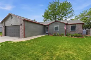 301 N 44th Ave Ct, Greeley, CO 80634 - Photo 4