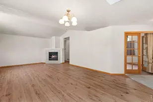 641 Radiant Dr, Loveland, CO 80538 - Photo 4