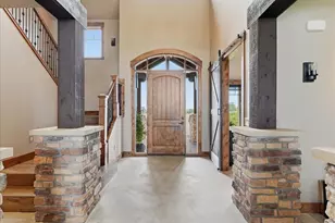 7005 Clearwater Dr, Loveland, CO 80538 - Photo 4