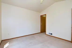 907 N 4th St, Johnstown, CO 80534 - Photo 30