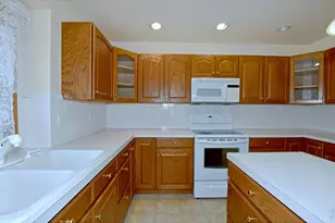 907 N 4th St, Johnstown, CO 80534 - Photo 16