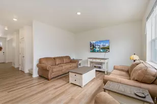 352 Bluebird Rd, Johnstown, CO 80534 - Photo 8