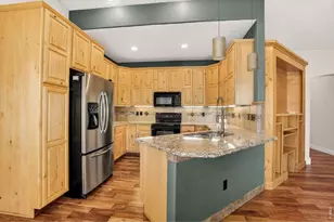 1523 61st Ave Ct, Greeley, CO 80634 - Photo 2