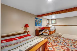 1026 Lexington Ln, Estes Park, CO 80517 - Photo 36