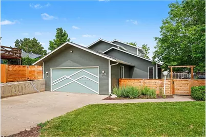 2126 Genoa Ct, Loveland, CO 80538 - Photo 2