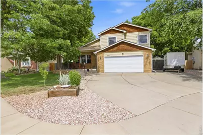1016 Blue Spruce Dr, Loveland, CO 80538 - Photo 1
