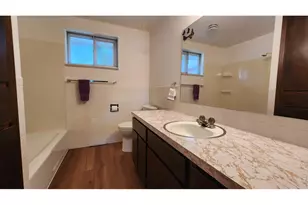 521 W 33rd St, Loveland, CO 80538 - Photo 18