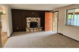 521 W 33rd St, Loveland, CO 80538 - Photo 4