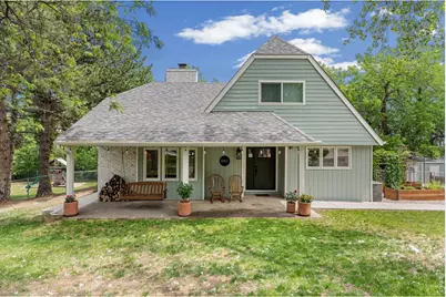 1512 Sunnyside Dr, Loveland, CO 80538 - Photo 2
