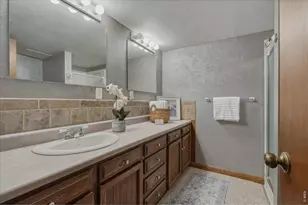 2550 Farisita Dr, Loveland, CO 80538 - Photo 34
