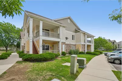 4715 Hahns Peak Dr #201, Loveland, CO 80538 - Photo 2