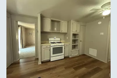 114 Linden Dr, Log Lane Village, CO 80705 - Photo 6