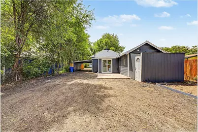 1513 E 4th St, Loveland, CO 80537 - Photo 30