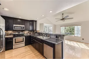 10945 Albion Dr, Thornton, CO 80233 - Photo 4