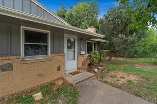 1612 W Prospect Rd, Fort Collins, CO 80526 - Photo 2