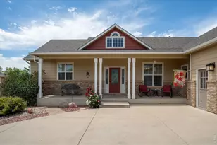 3653 Parlin Ct, Loveland, CO 80538 - Photo 6