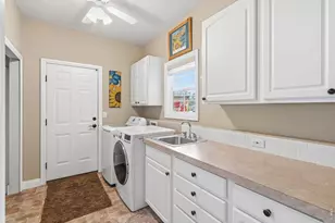 3653 Parlin Ct, Loveland, CO 80538 - Photo 24