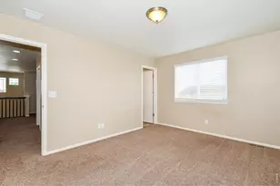 2157 Longfin Dr, Windsor, CO 80550 - Photo 34