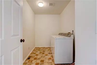 3150 Champion Cir, Loveland, CO 80538 - Photo 32