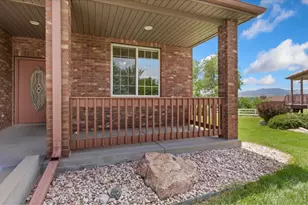 1722 Nucla Ct, Loveland, CO 80538 - Photo 4