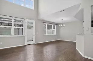 15202 E Batavia Pl, Aurora, CO 80011 - Photo 2