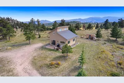 127 Mount Sniktau Ct, Livermore, CO 80536 - Photo 2