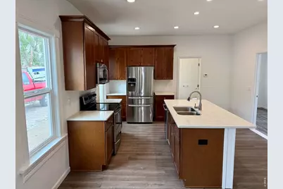 215 11th St, Greeley, CO 80631 - Photo 6