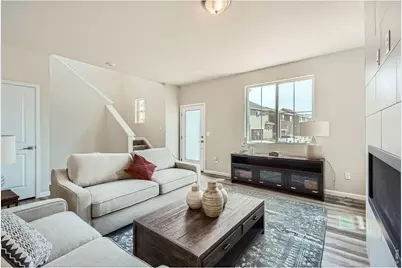 2442 Heyworth Ln, Fort Collins, CO 80524 - Photo 6