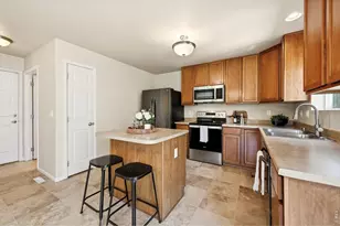1820 Falcon Ridge Dr, Fort Collins, CO 80528 - Photo 6