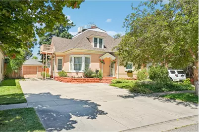 837 N Jefferson Ave, Loveland, CO 80537 - Photo 2