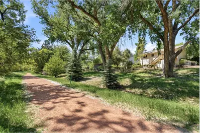 307 Bluebird Ct, Fort Collins, CO 80526 - Photo 22