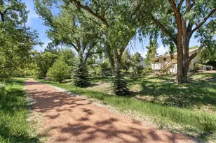 307 Bluebird Ct, Fort Collins, CO 80526 - Photo 22