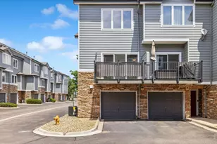 2761 W Riverwalk Cir, Littleton, CO 80123 - Photo 2